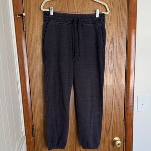 Women’s lululemon fleece Black Jogger Pants